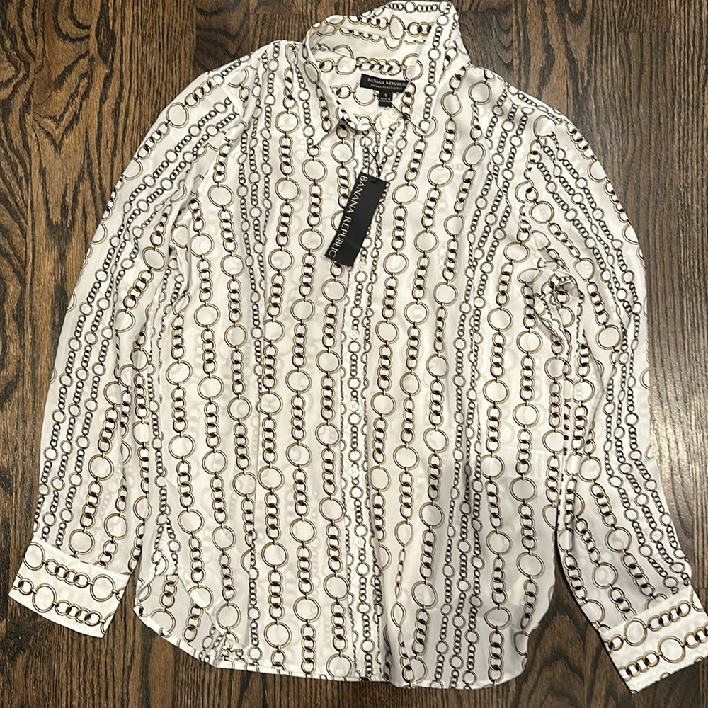 BANANA REPUBLIC DILLON CLASSIC FIT BLOUSE A RELAXED FIT SIZE S NWOT